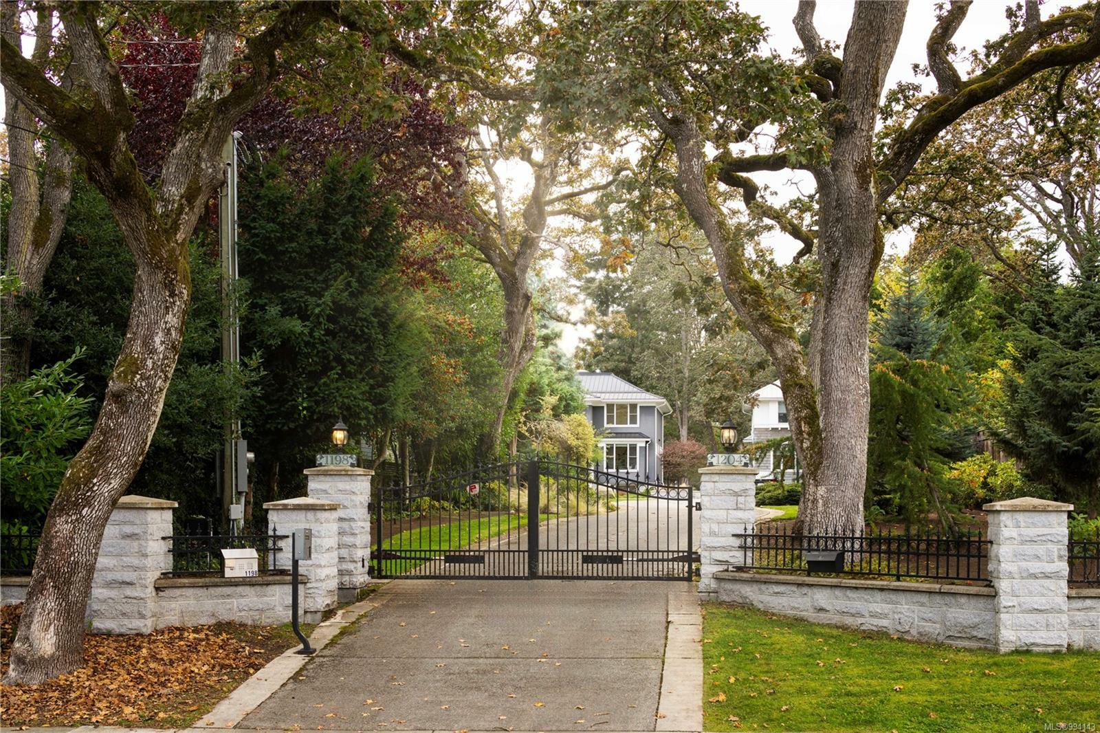 Property Photo: 1198 Hewlett Pl BC V8S 4P7