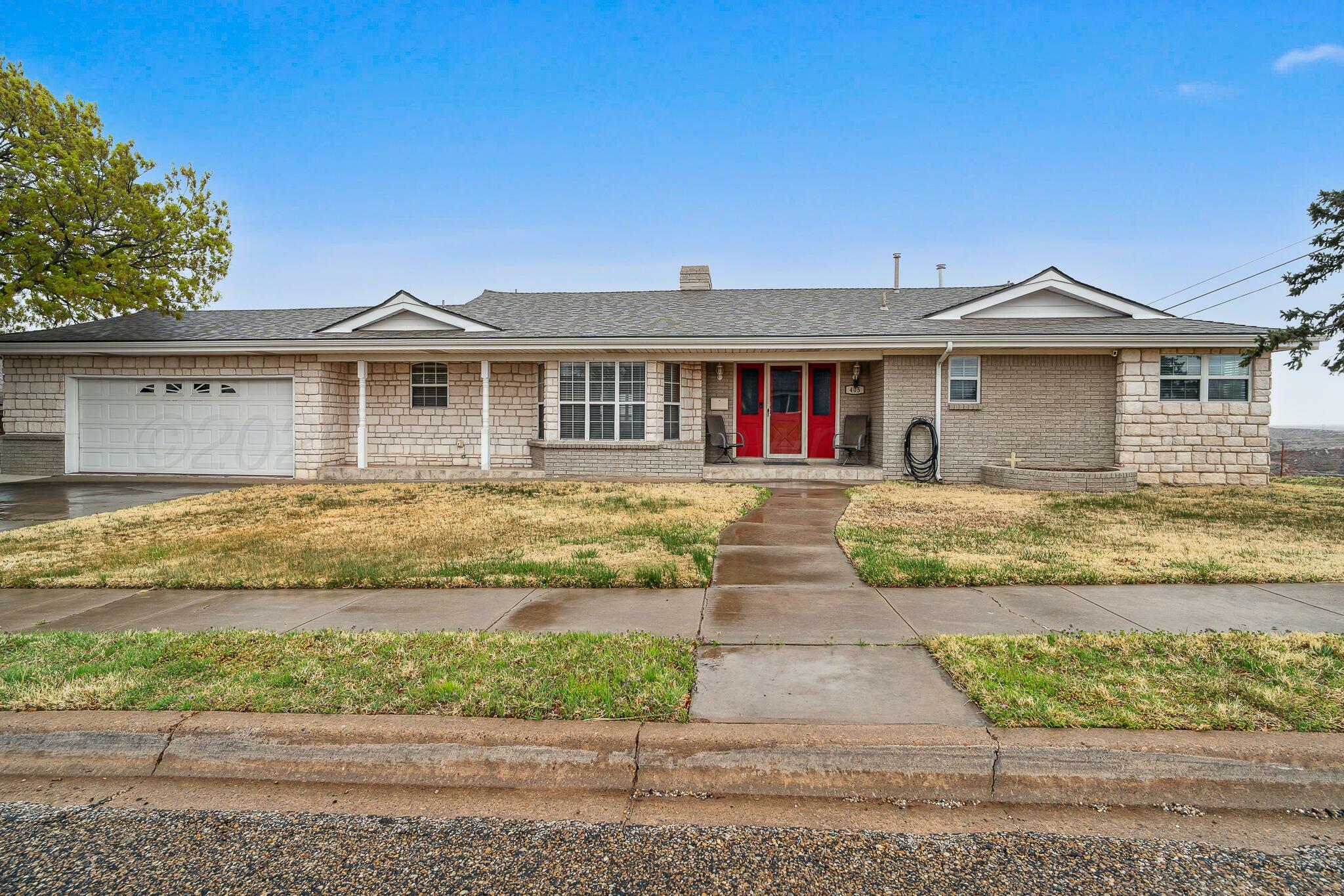 Property Photo: 405 Dogwood Street TX 79007