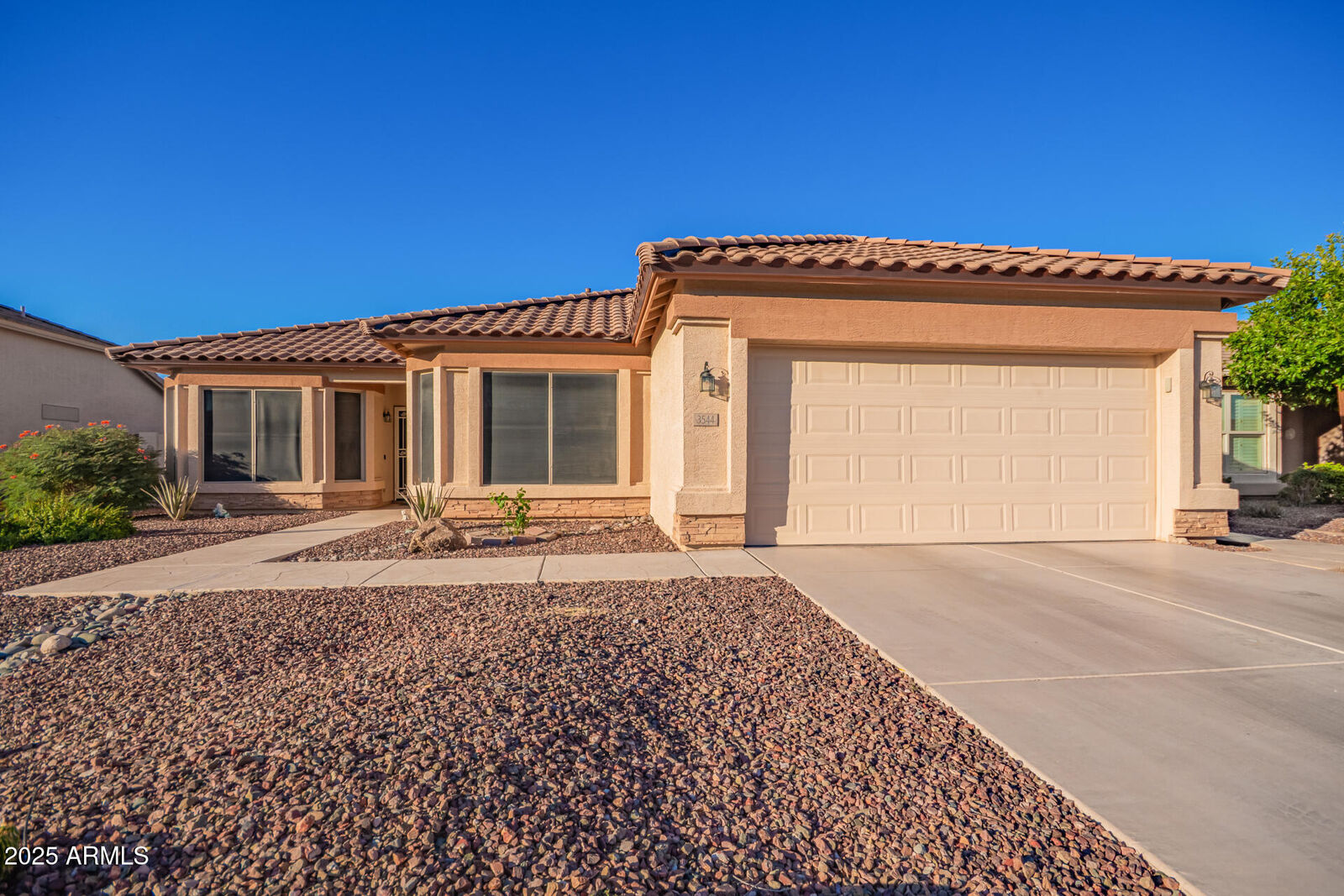 Property Photo:  3544 E County Down Drive  AZ 85249 