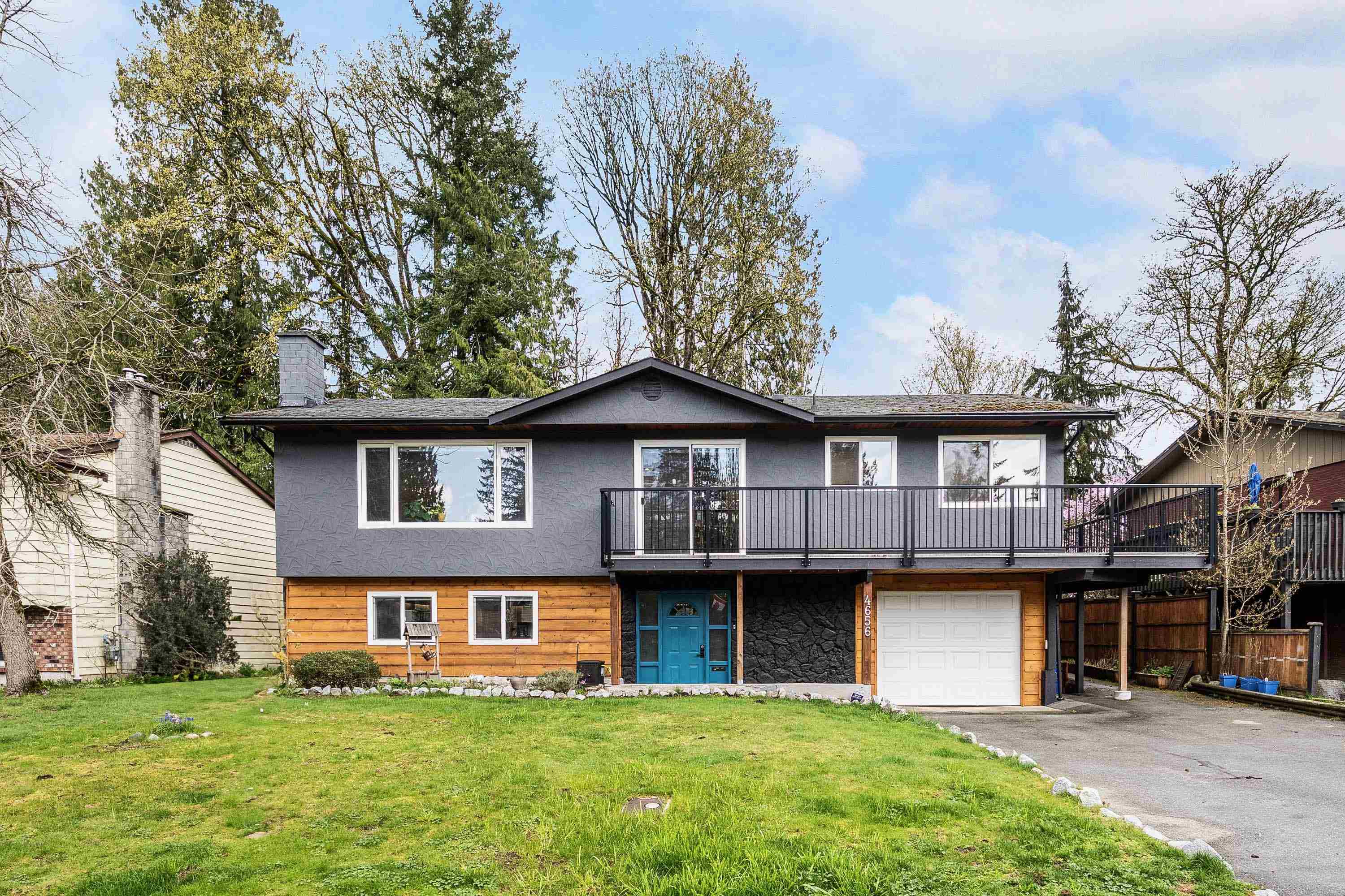 Photo de la propriété: 4656 203A Street BC V3A 5K1