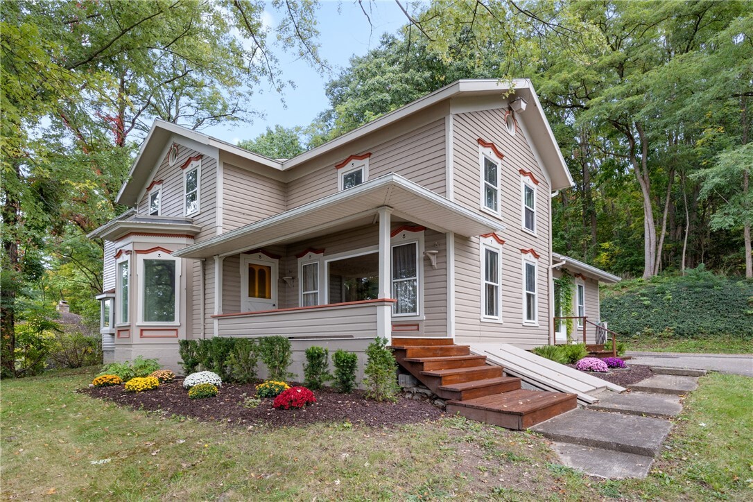 Property Photo: 695 E Lake Road NY 14527