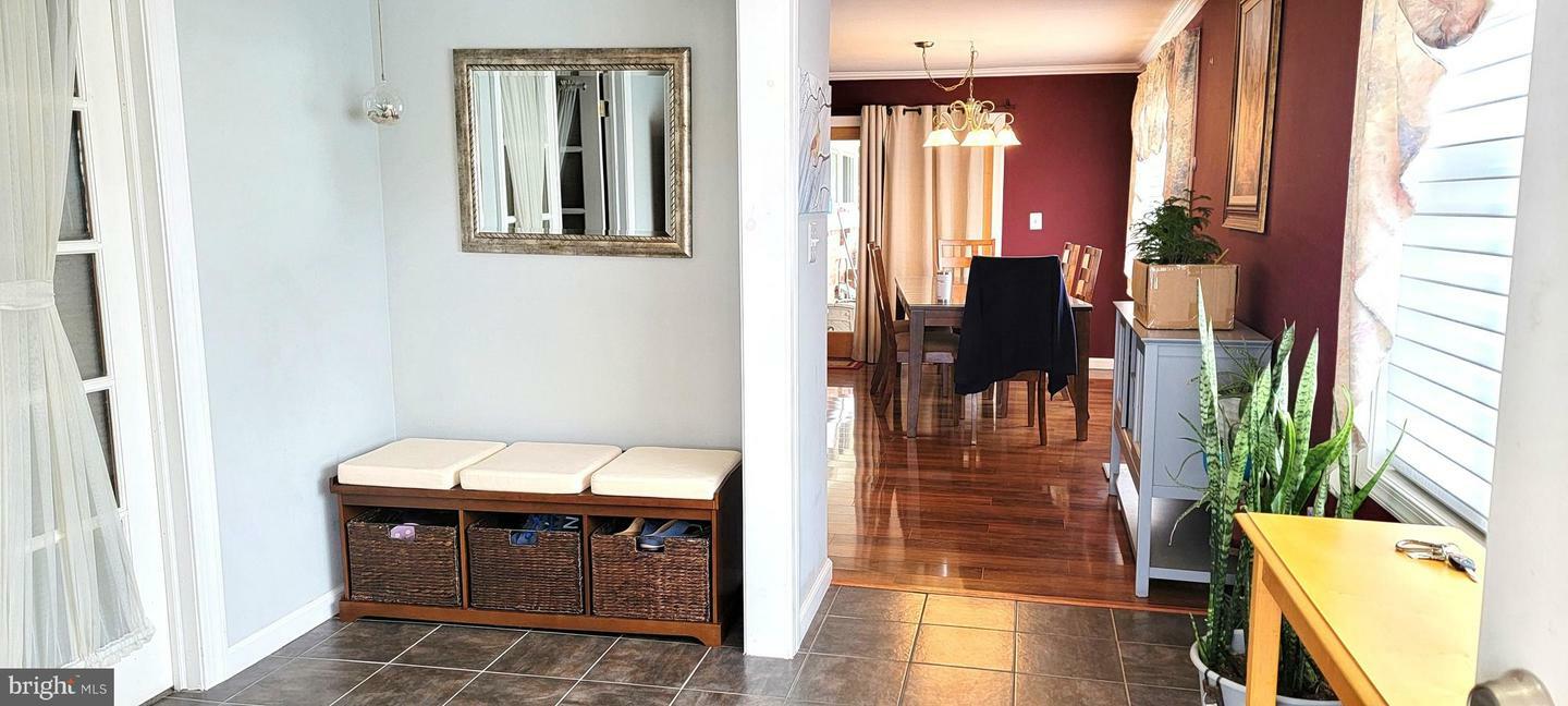 Property Photo: 165 Idlewild Road PA 19057