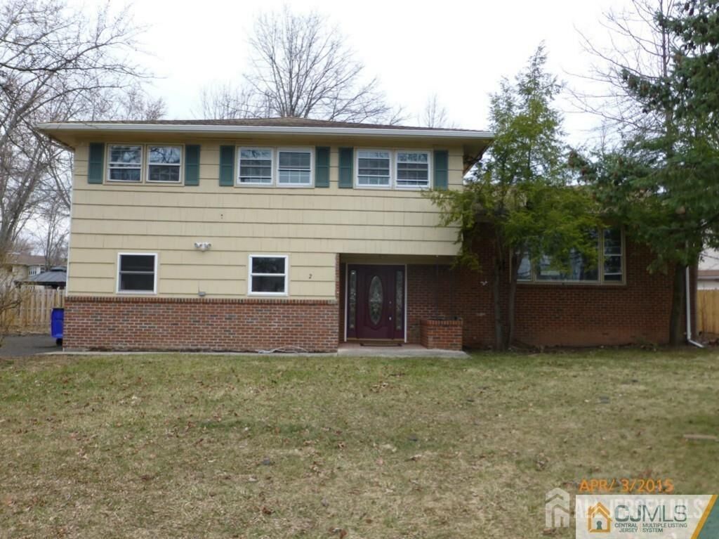 Property Photo:  2 Ventnor Drive  NJ 08820 