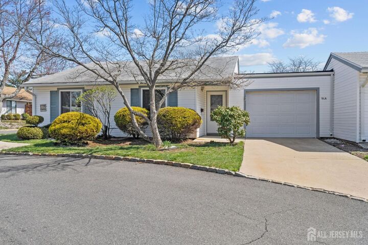 91 Dogwood Plaza  Monroe NJ 08831 photo