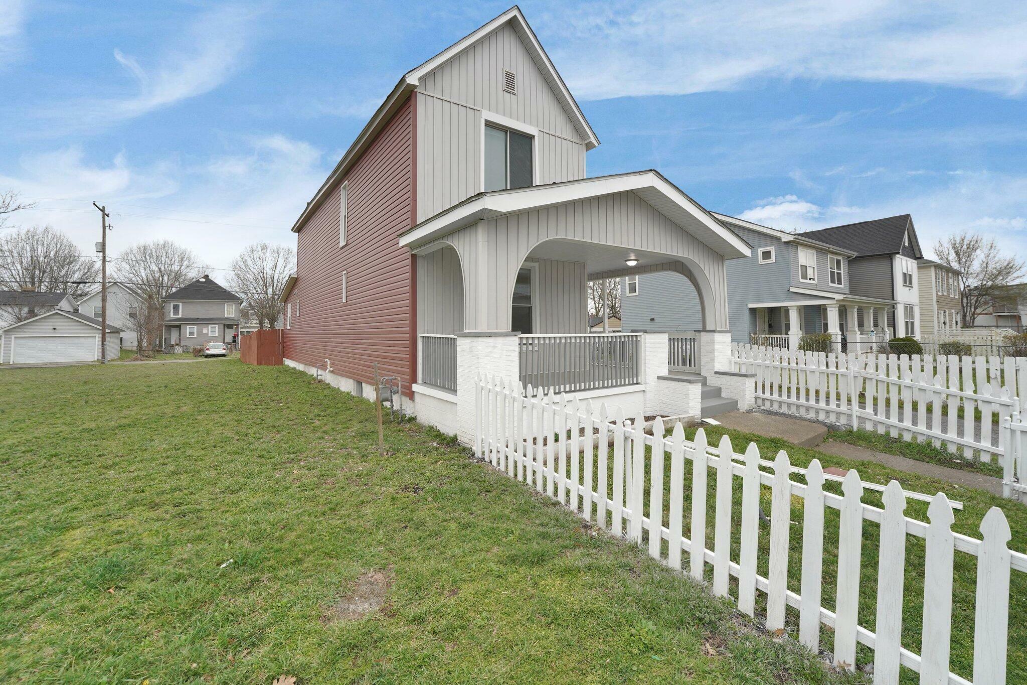 Property Photo: 55 S Yale Avenue OH 43222