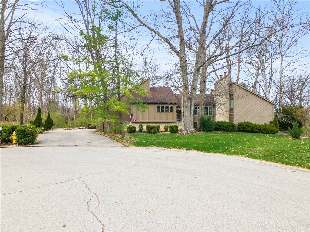 Property Photo: 1055 Wilderness Bluff OH 45371