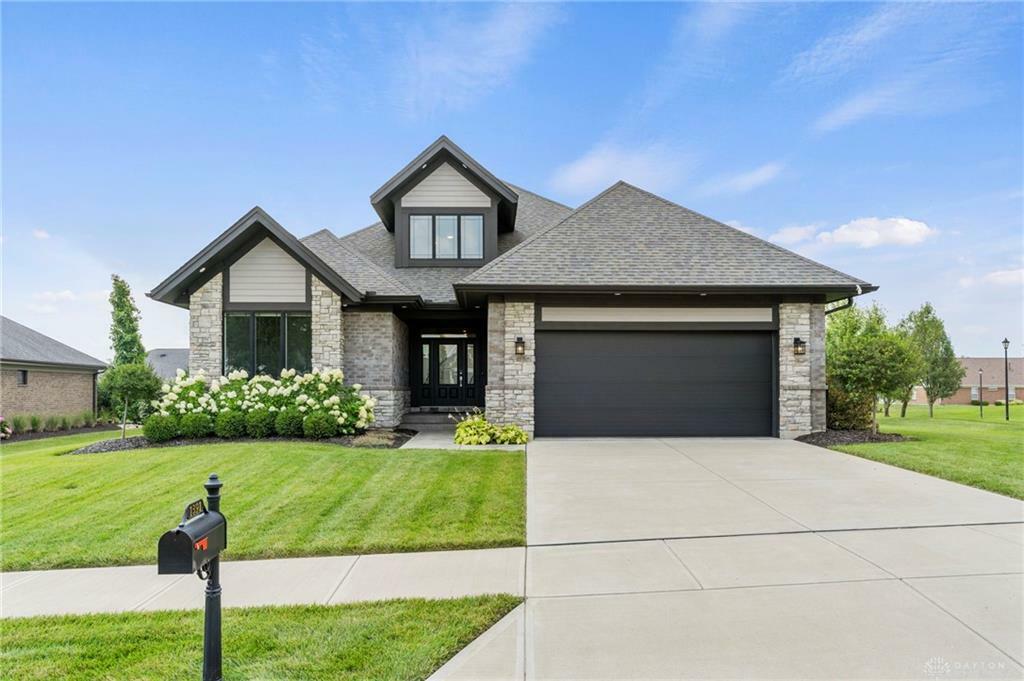 Property Photo: 1391 Highland Lane OH 45385