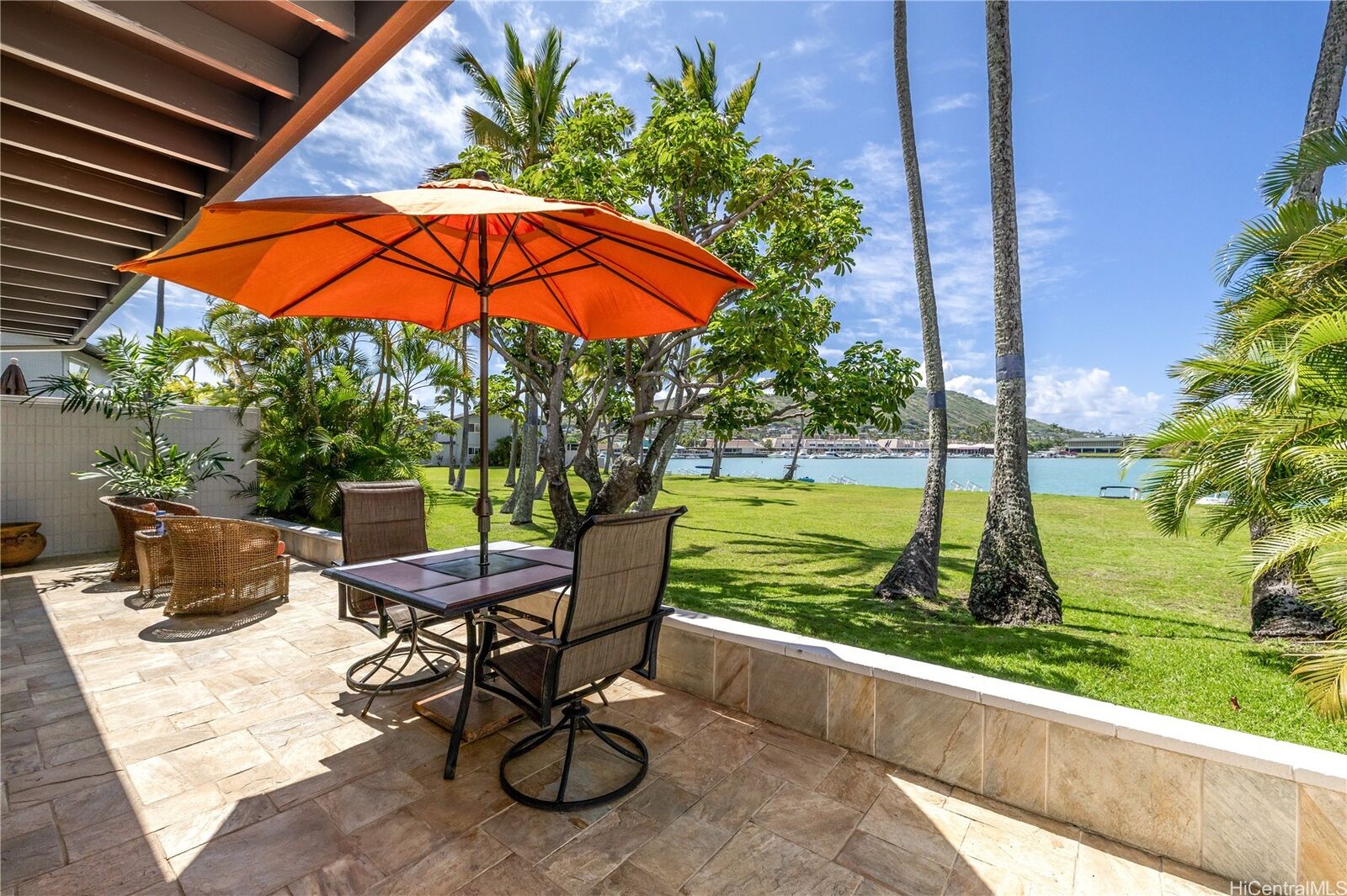 Property Photo:  215 Koko Isle Circle 5502  HI 96825 