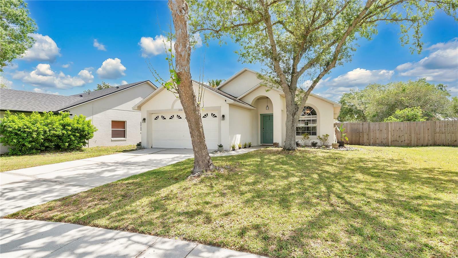 Property Photo: 2381 Pinebrook Court FL 32766