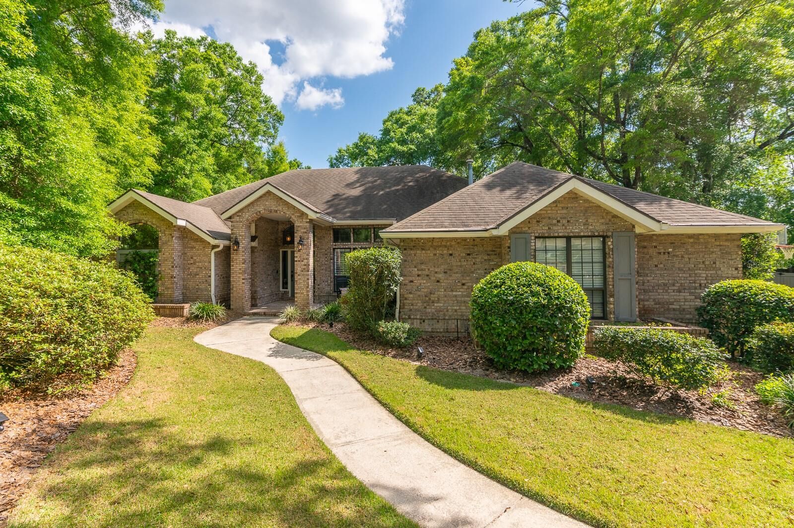 Property Photo:  8979 SW 44th Lane  FL 32608 