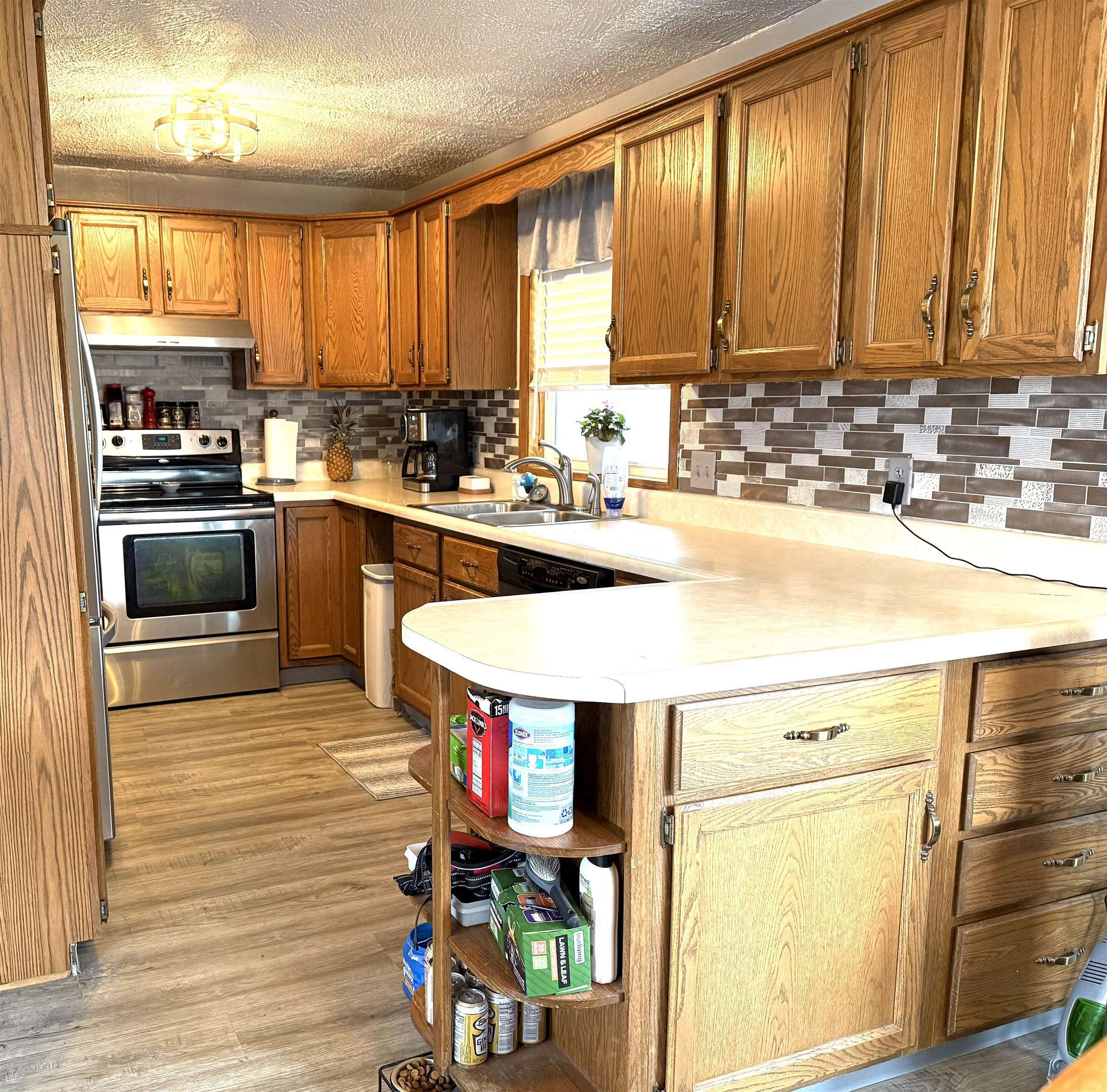 Property Photo: 304 10th Avenue SD 57735-0000