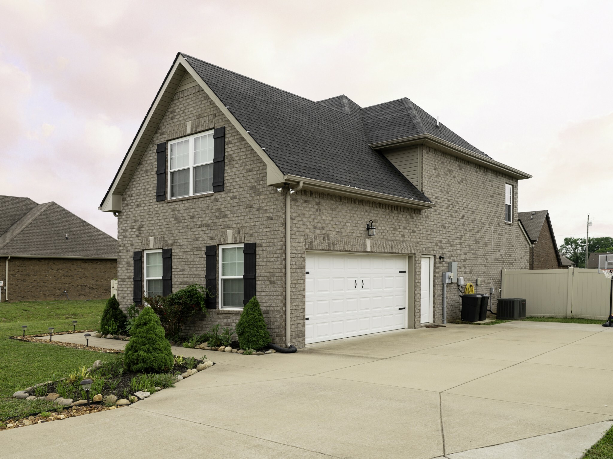 Property Photo: 7912 Peridot Cir TN 37127