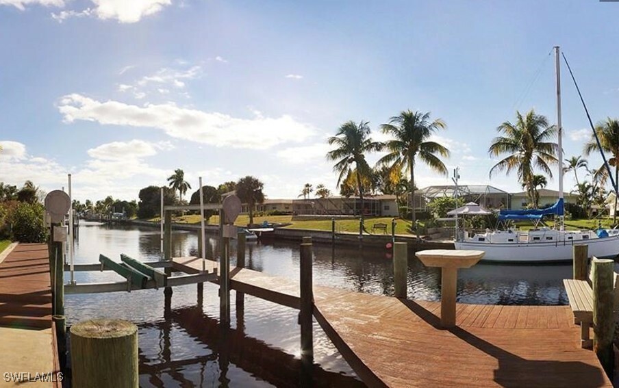 3010 SE 18th Place  Cape Coral FL 33904 photo