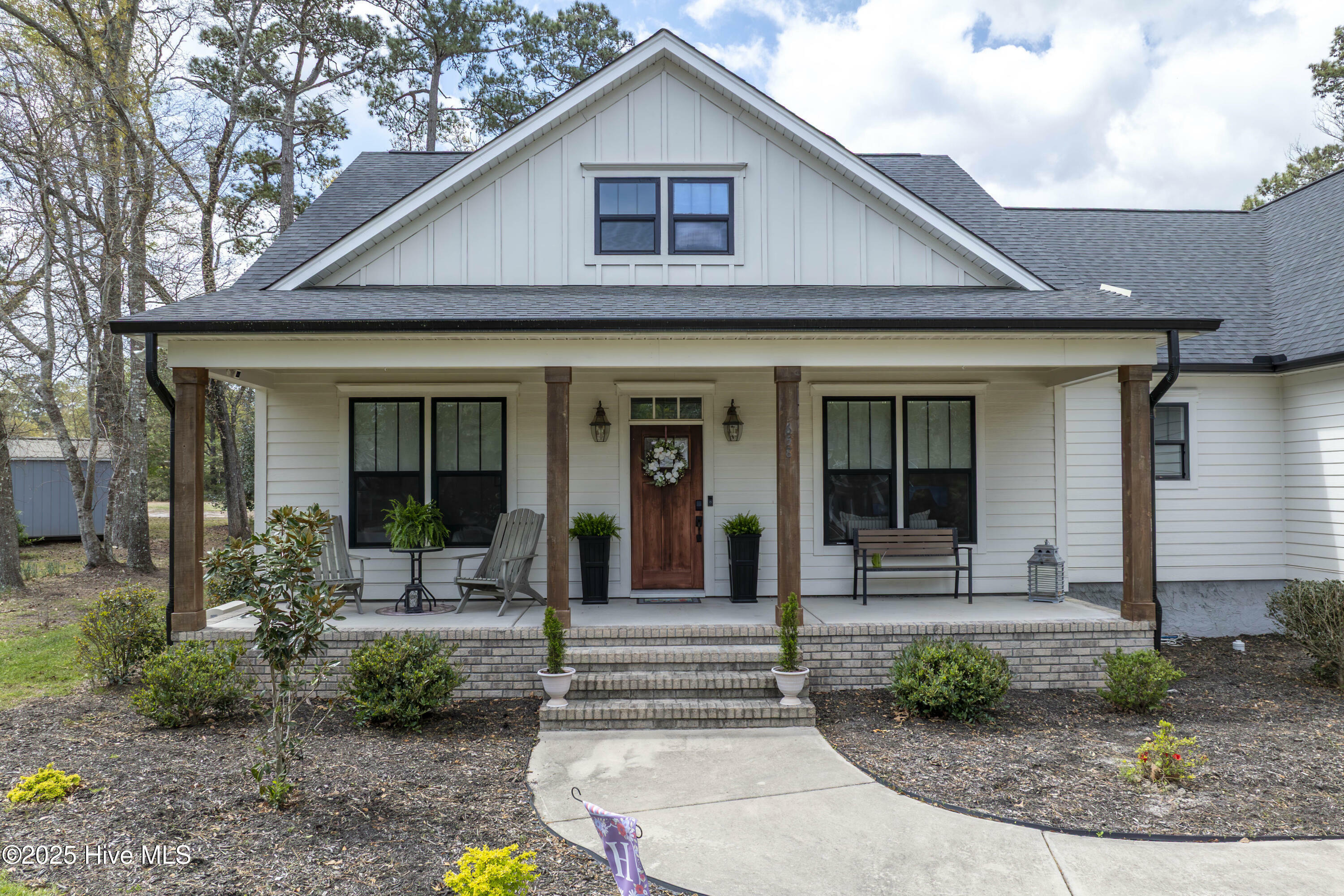 Property Photo:  658 Saw Grass Road  NC 28443 