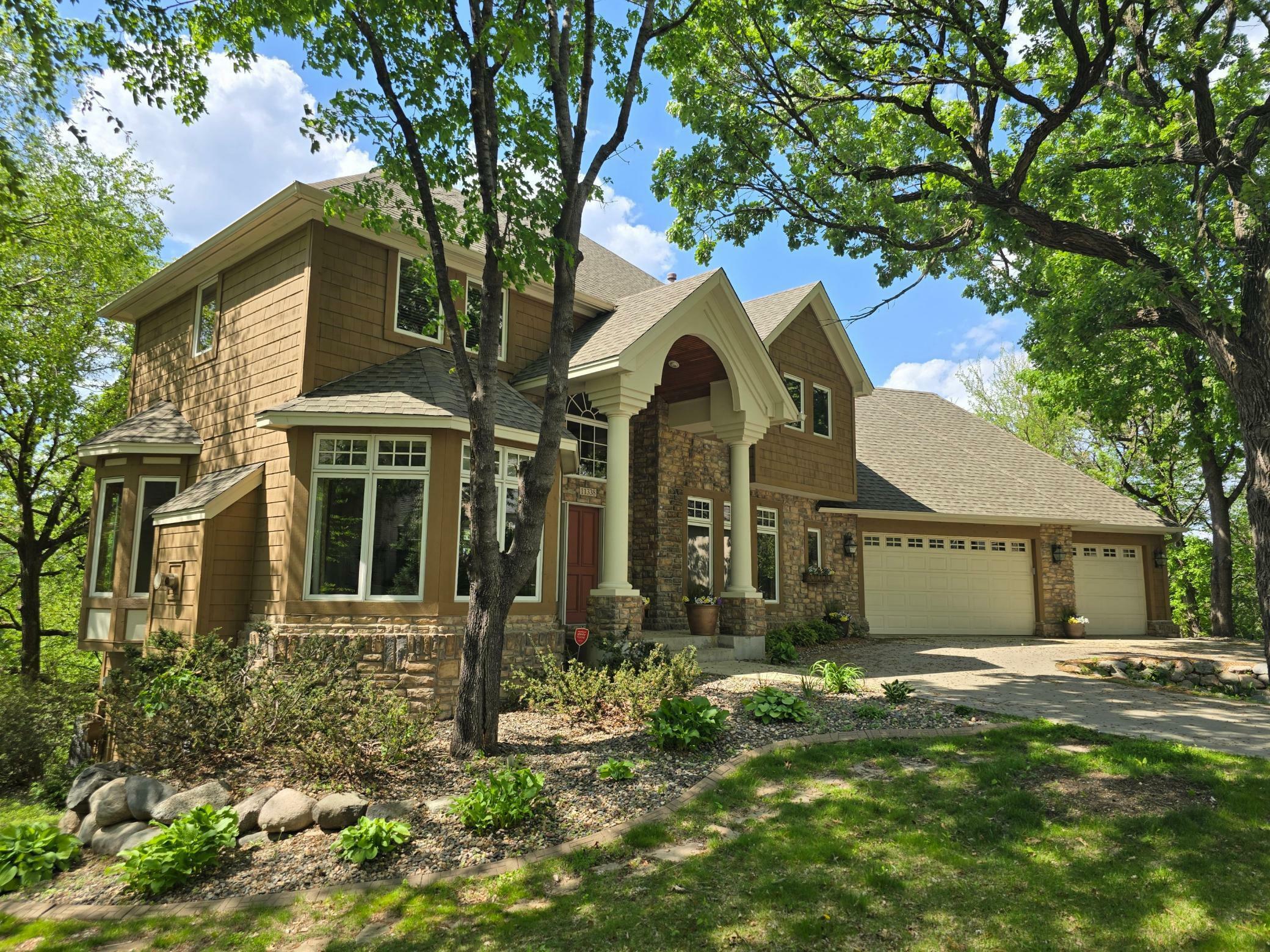 11338 Hawk High Court  Eden Prairie MN 55347 photo