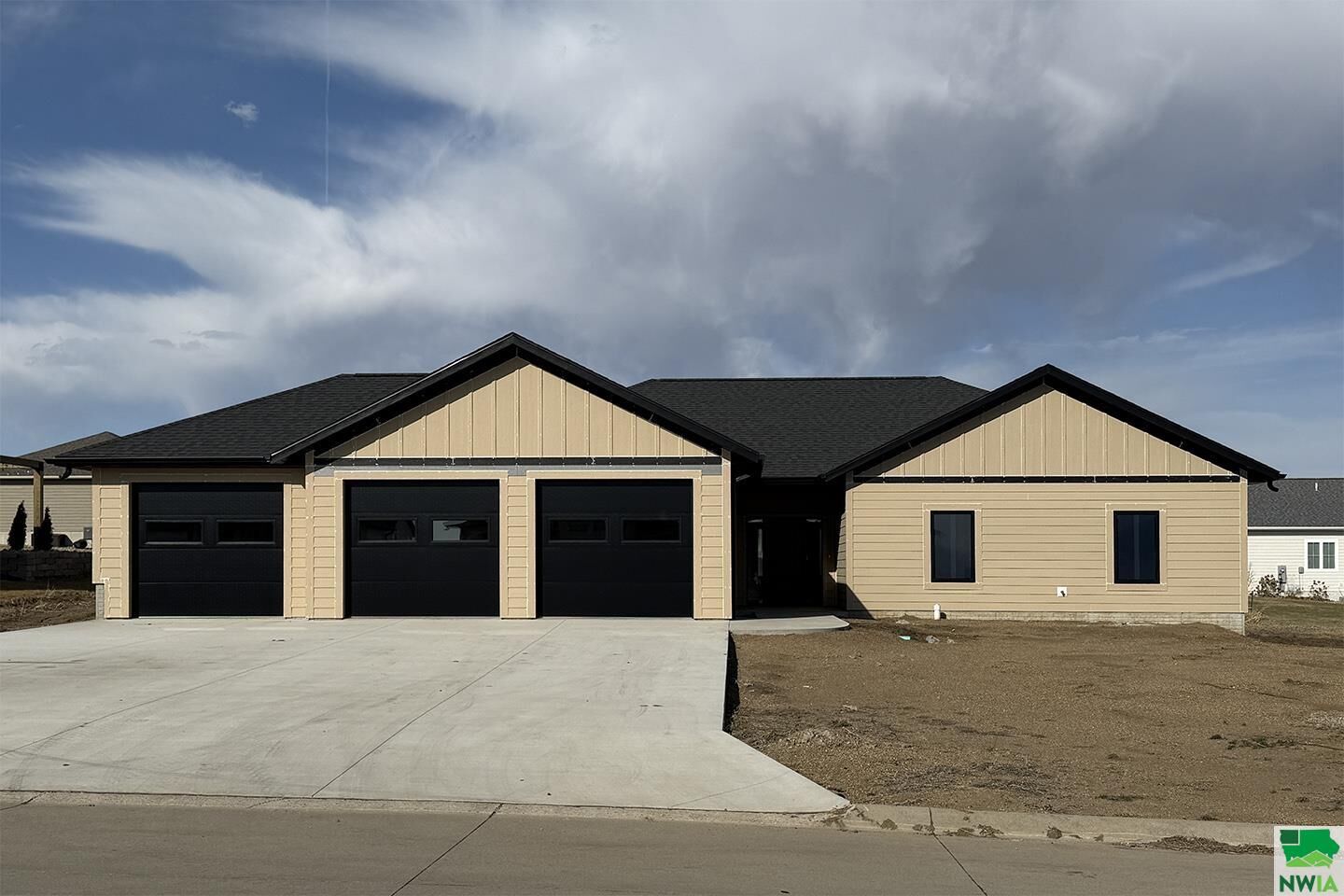 Property Photo: 1209 9th Ave SE IA 51250