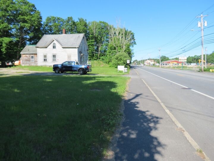 Property Photo:  424 Winthrop  MA 02780 