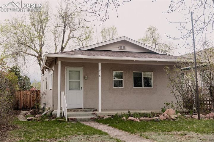816 S Logan Avenue  Colorado Springs CO 80910 photo