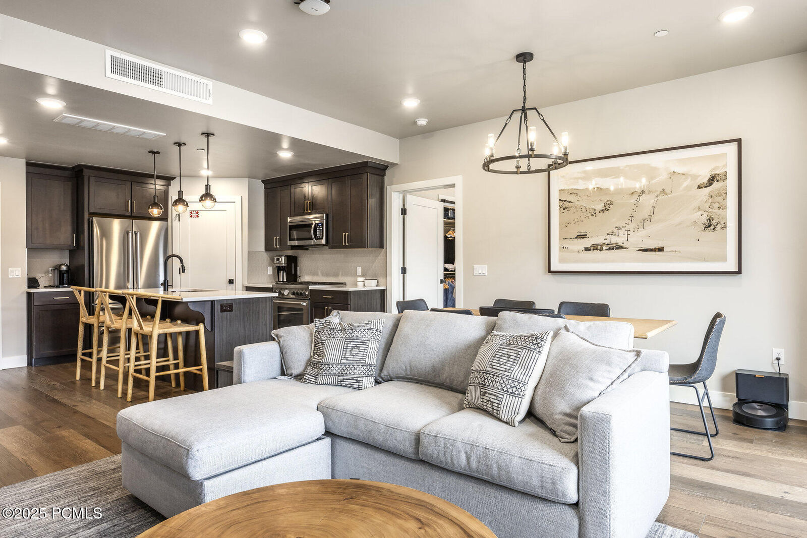 Property Photo:  909 W Peace Tree Trail 608  UT 84032 