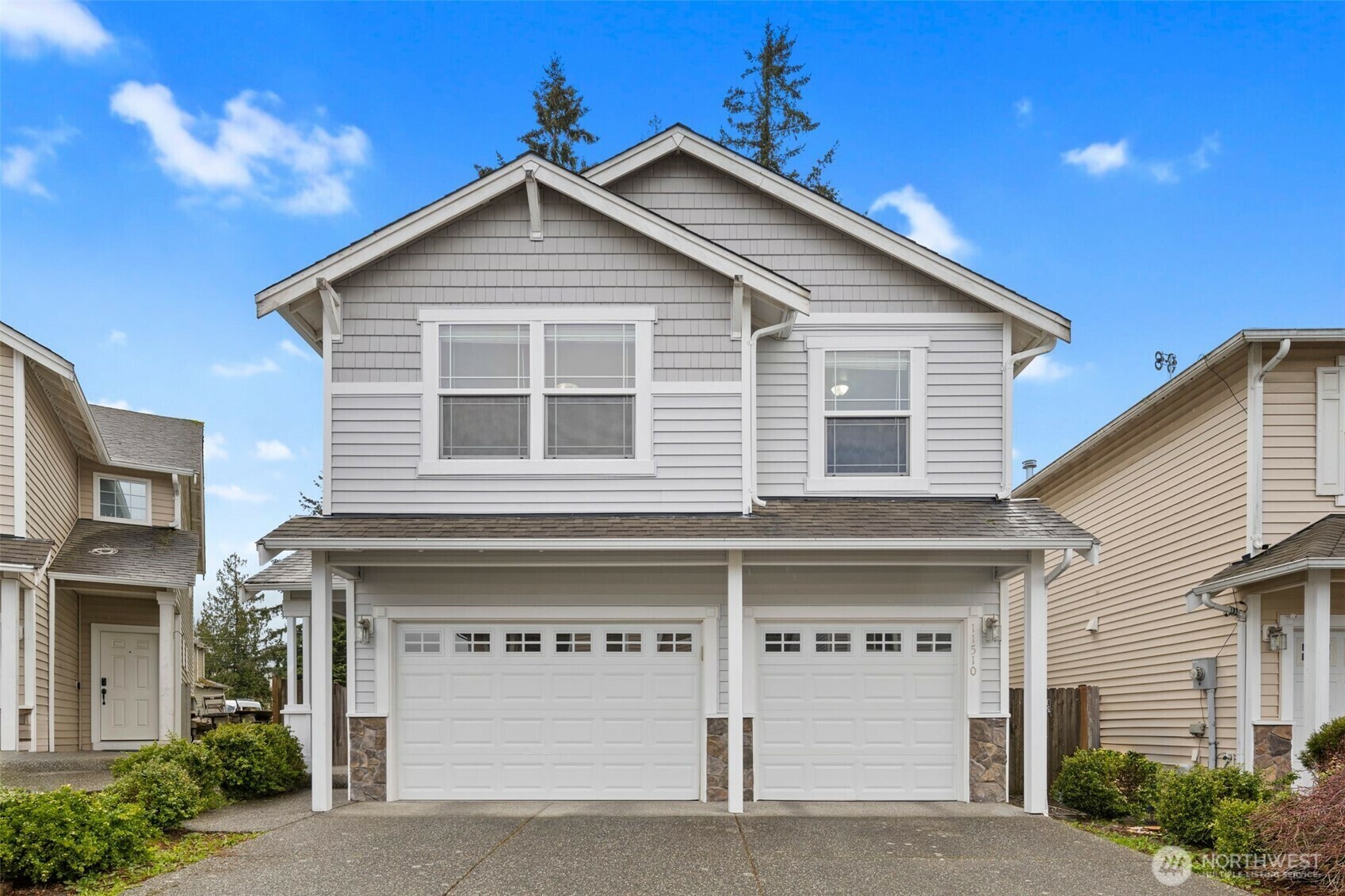 Property Photo: 11510 23rd Place W WA 98204