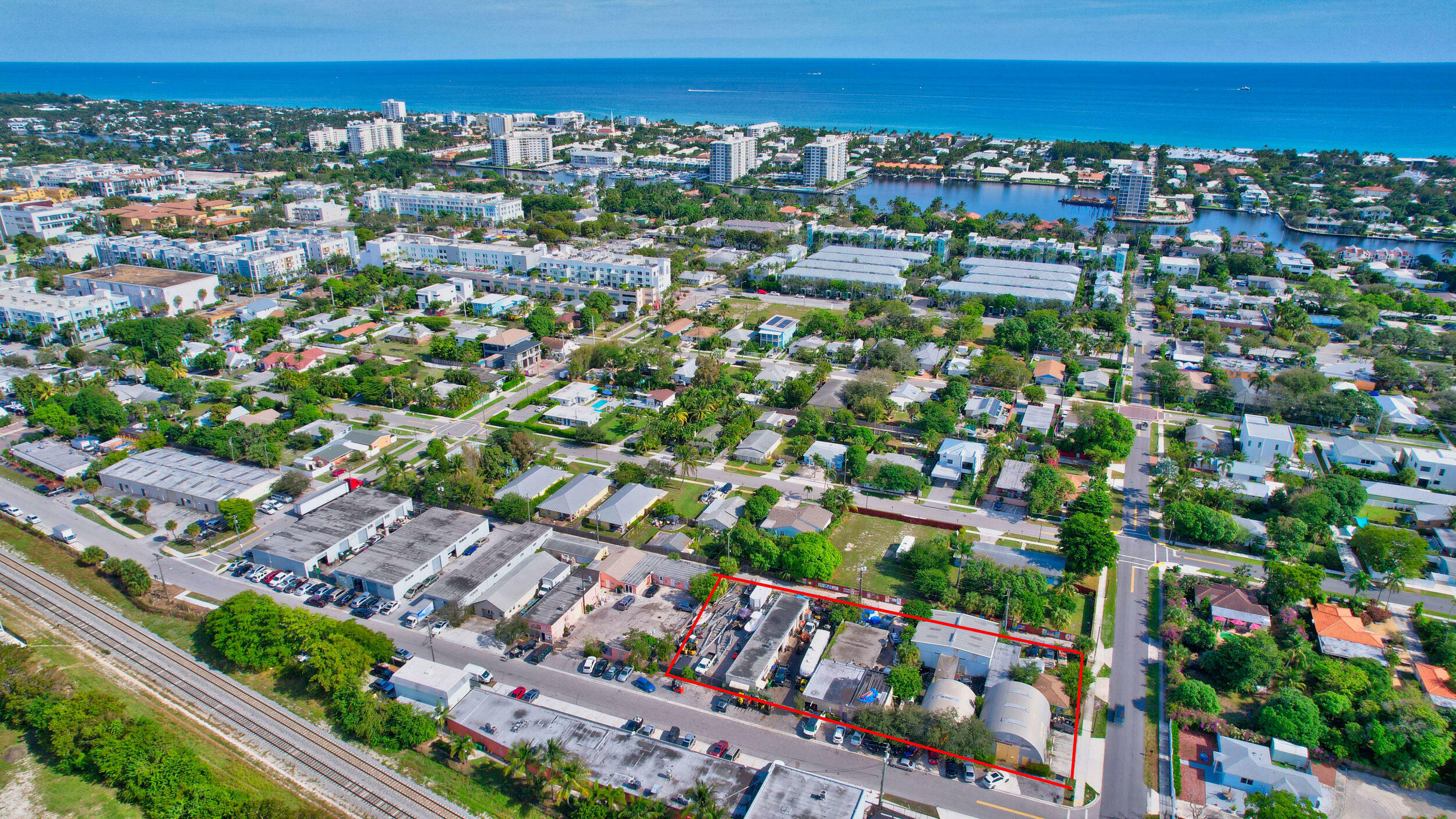 Property Photo: 383 SE 2nd Avenue FL 33483