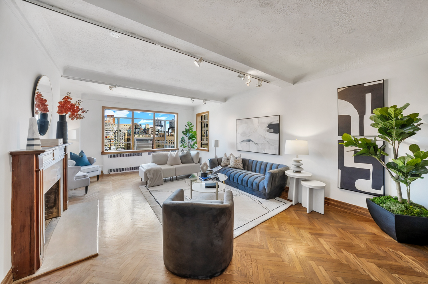Property Photo: 140 Riverside Drive 17ln NY 10024