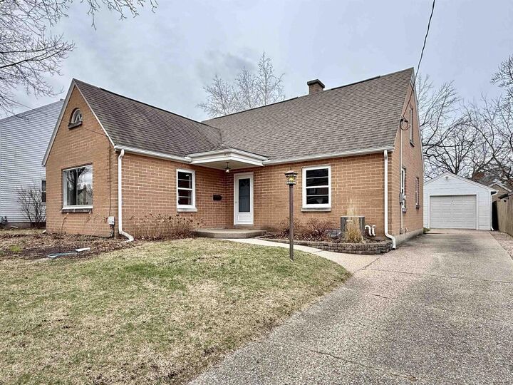1132 Brewster Avenue  Beloit WI 53511 photo