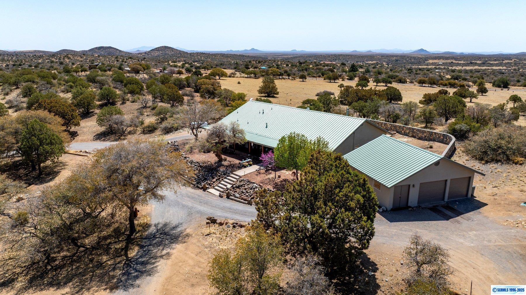 Property Photo:  33 Cimarron Trail  NM 88061 