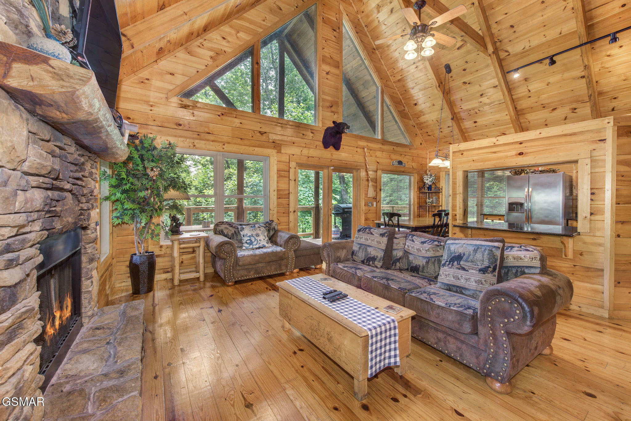 Property Photo: 4144 Burning Tree Lane TN 37862