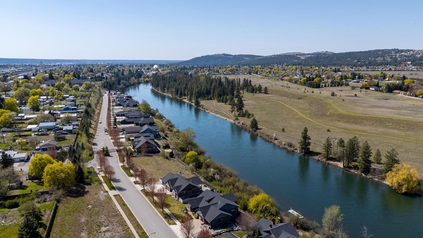 Property Photo:  11403 E Coyote Rock Ln  WA 99212 