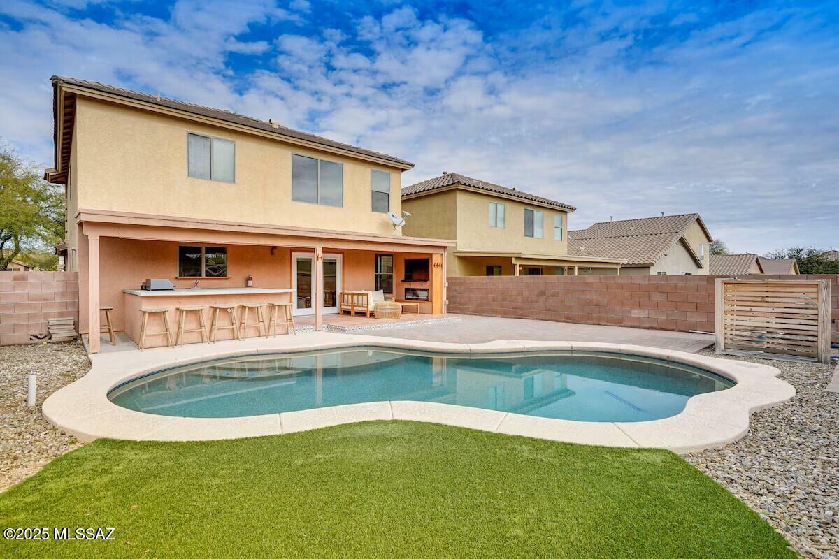 Property Photo: 669 W Cholla Crest Drive AZ 85614
