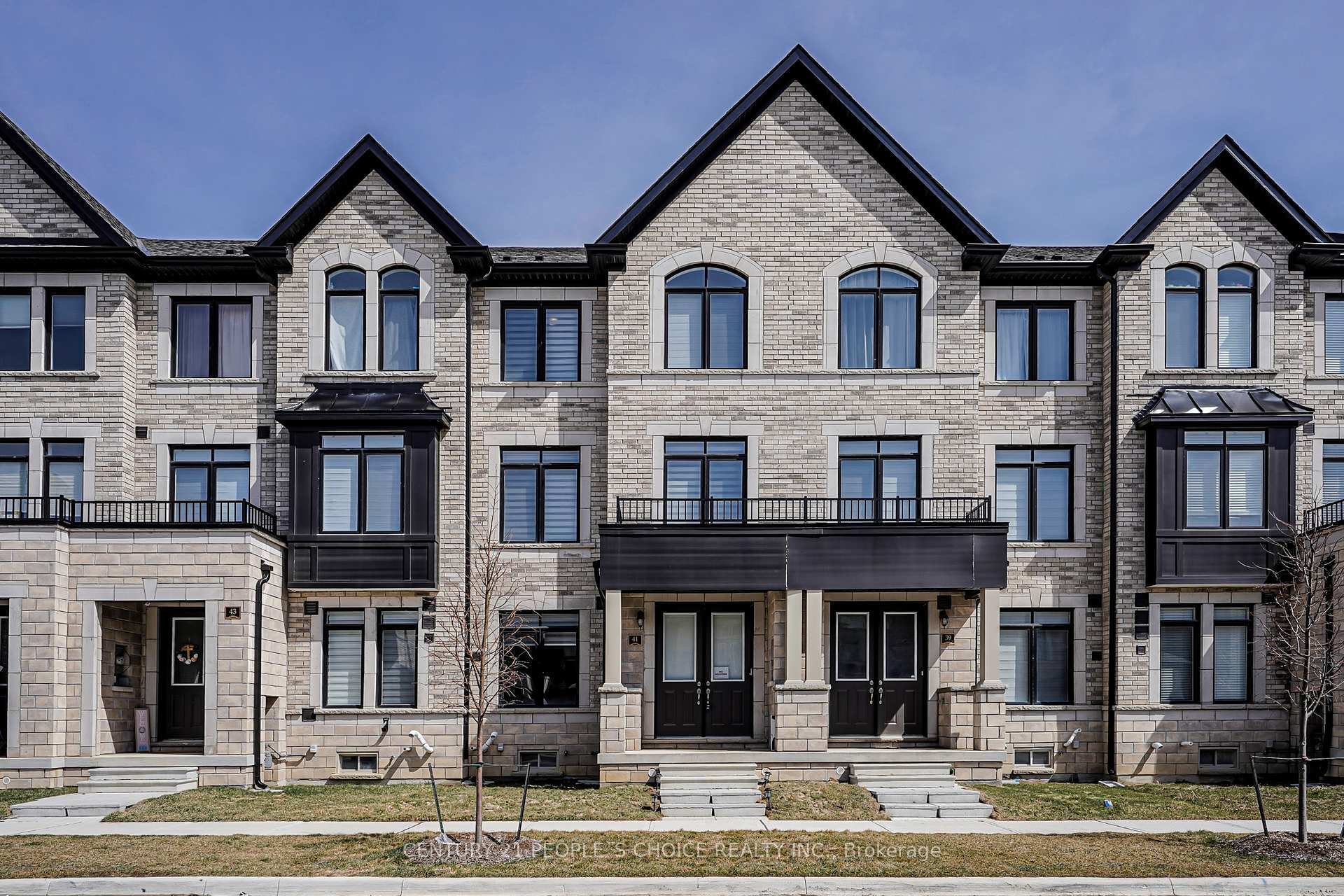 Property Photo: 41 Minnock Street W ON L7C 4K9