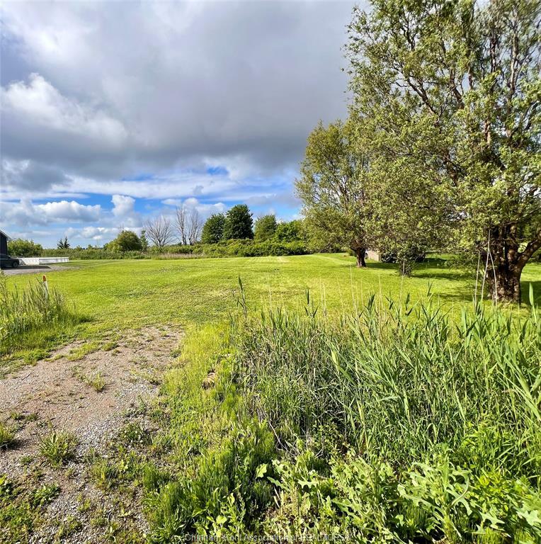 Property Photo:  48 Brock Street  ON N0P 1A0 