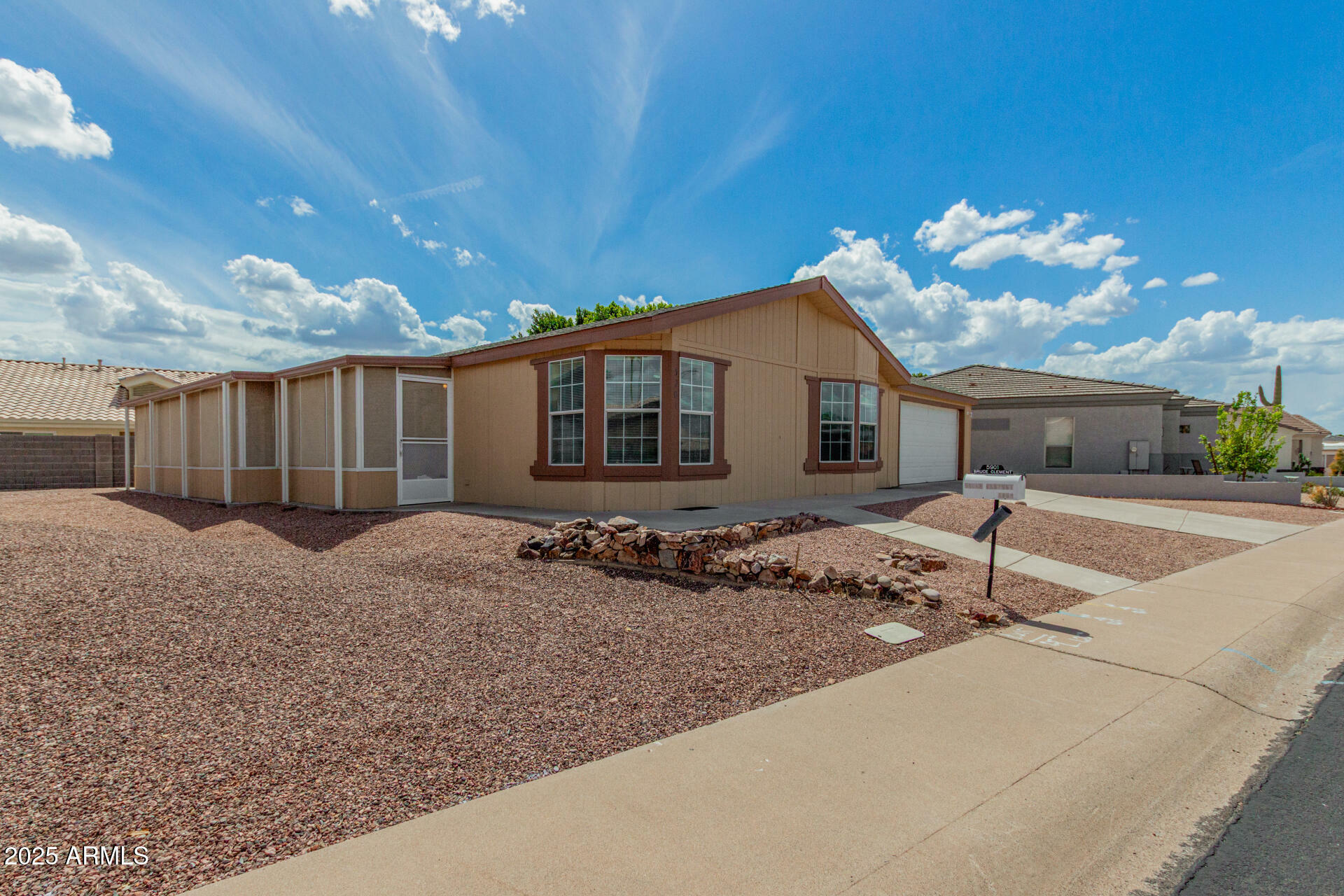 Property Photo: 5901 E Leonora Street AZ 85215