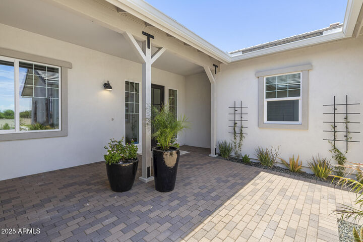 Property Photo:  2153 E Cherrywood Place  AZ 85249 