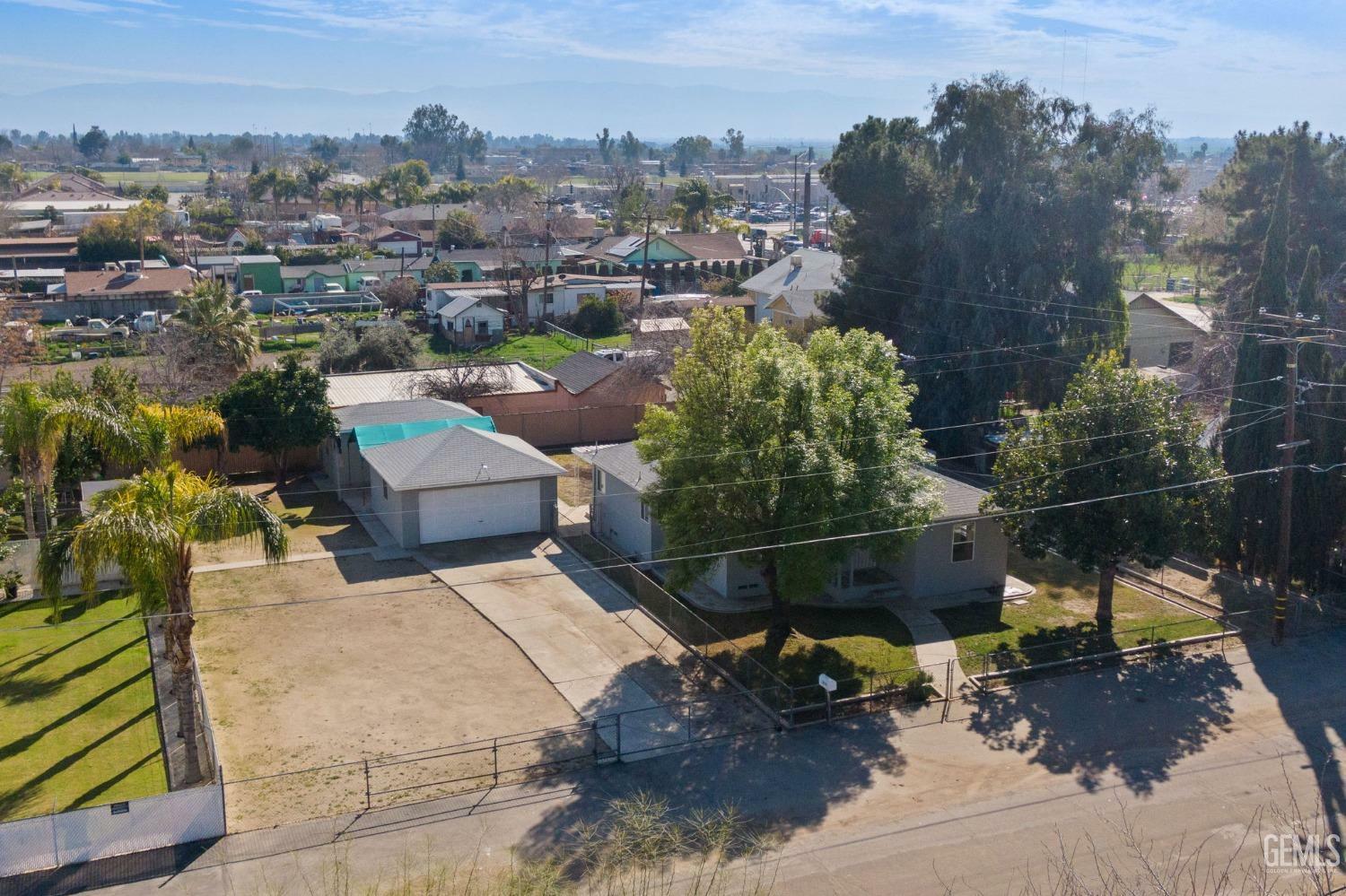 Property Photo: 4705 Morro Drive CA 93307