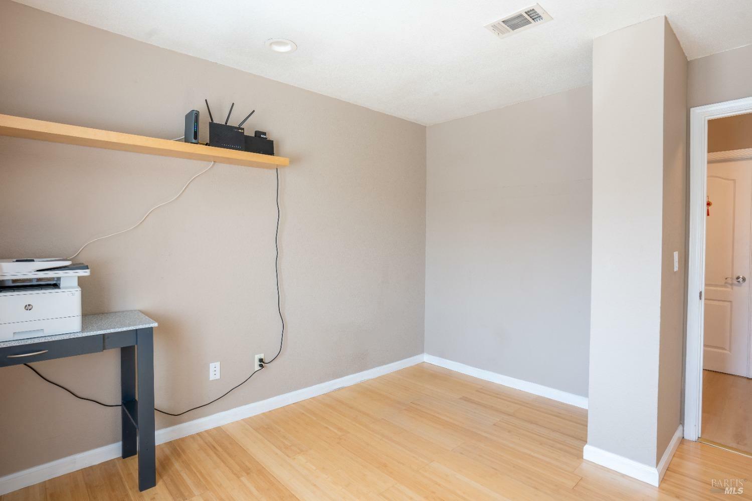 Property Photo: 620 Klamath Way CA 94585
