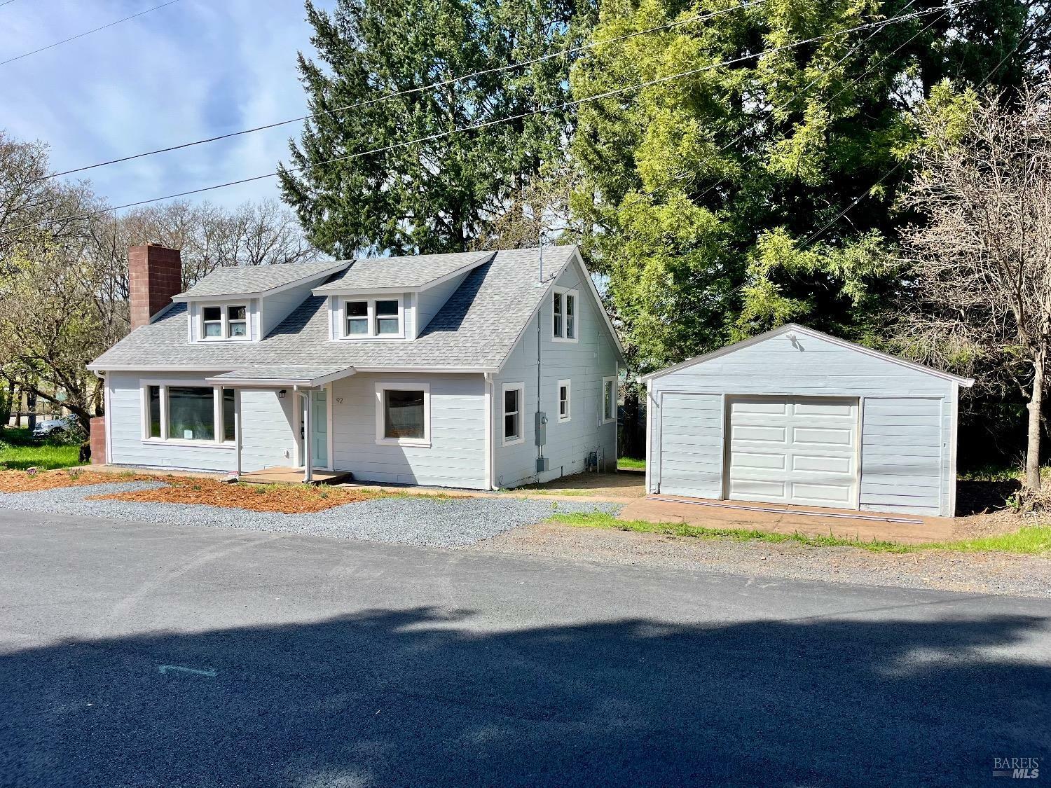 Property Photo: 92 Madrone Street CA 95490
