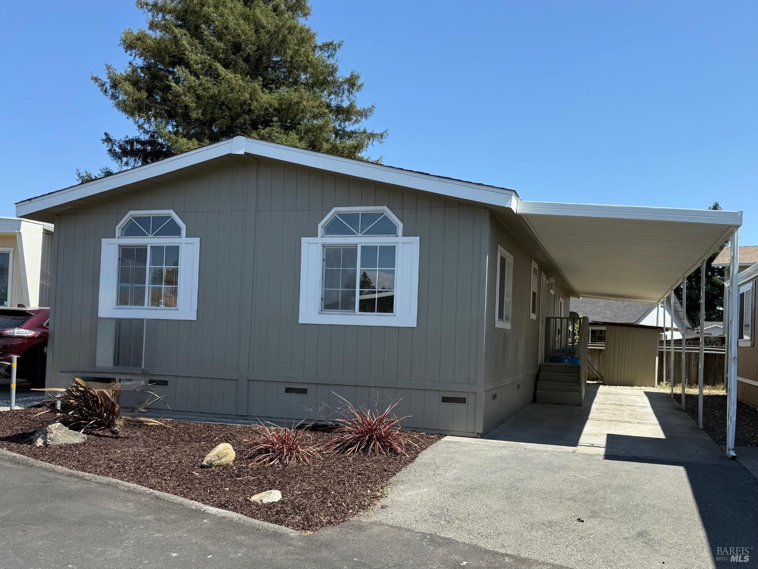 Property Photo: 220 Pear Lane CA 95407