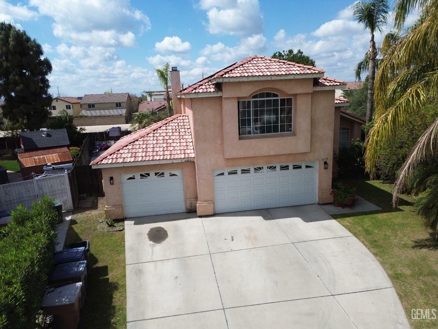 Property Photo:  6115 Aruba Court  CA 93313 