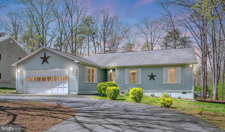 202 Yorktown Boulevard  Locust Grove VA 22508 photo