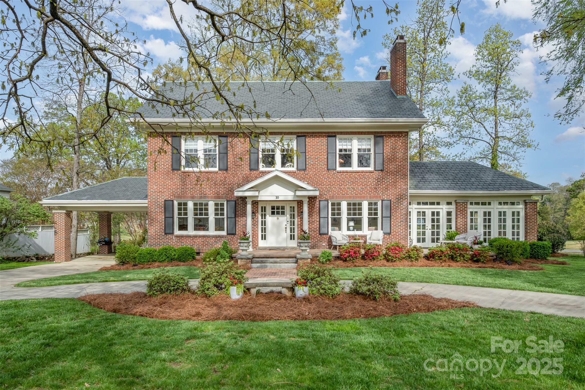 Property Photo: 10 North Road NC 28144