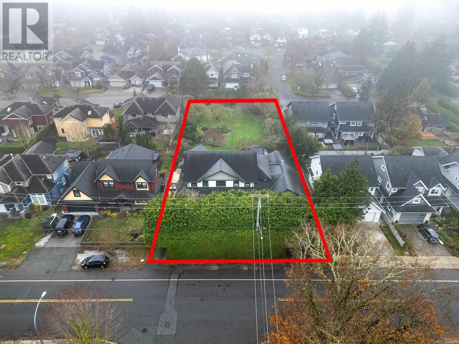 Property Photo:  5080 45th Avenue  BC V4K 1K3 
