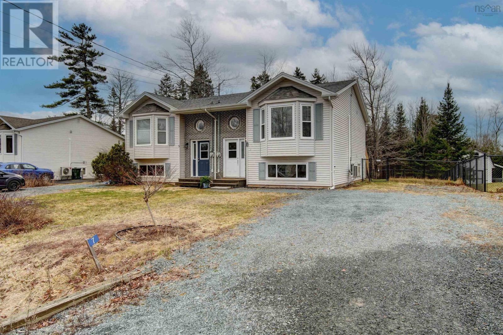 Property Photo: 7 Hemlock Drive NS B2S 1B6
