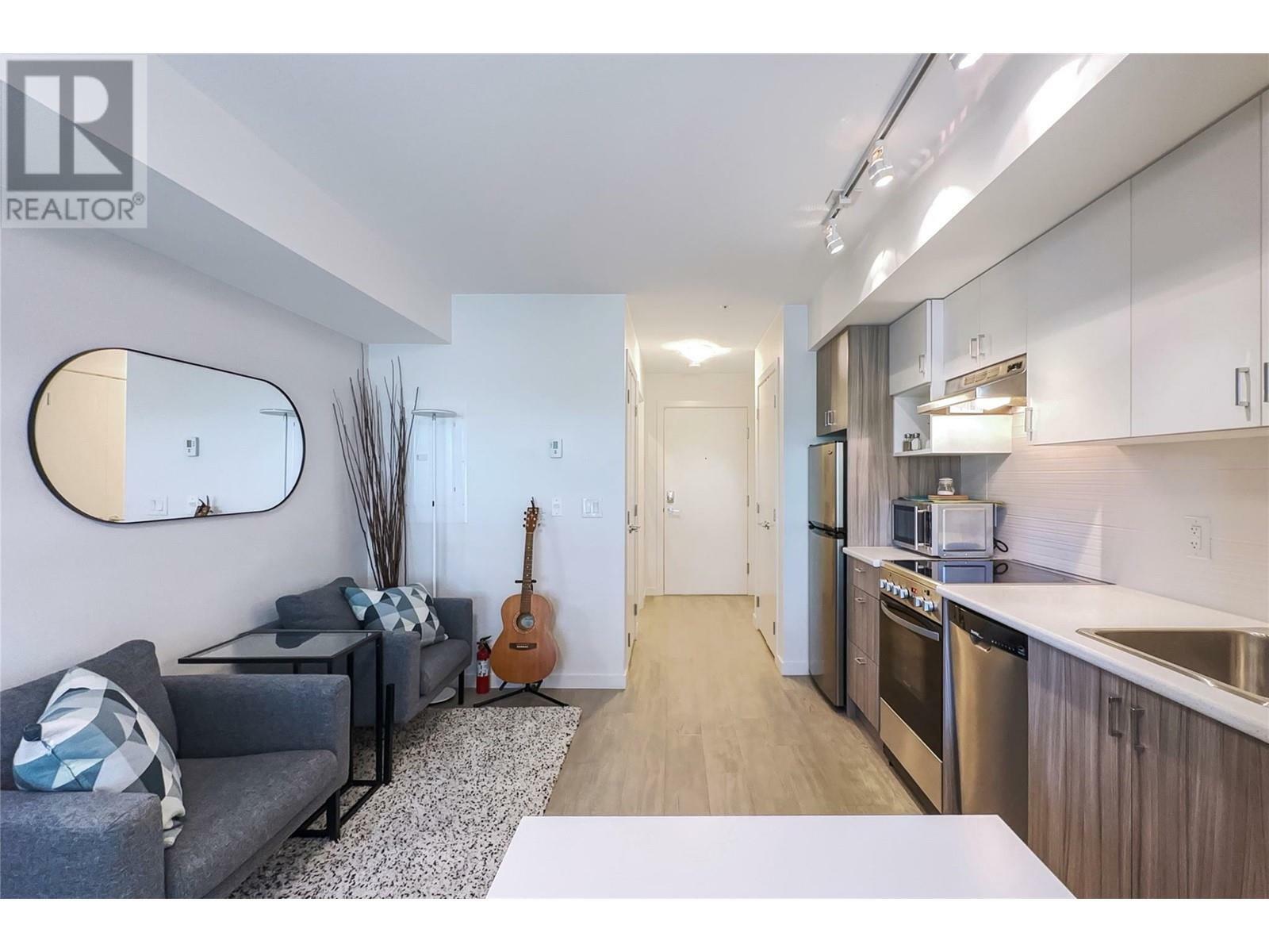 Property Photo: 725 Academy Way 220 BC V1B 0B4
