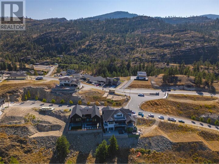 Property Photo:  3331 Evergreen Drive 105  BC V2A 0J3 