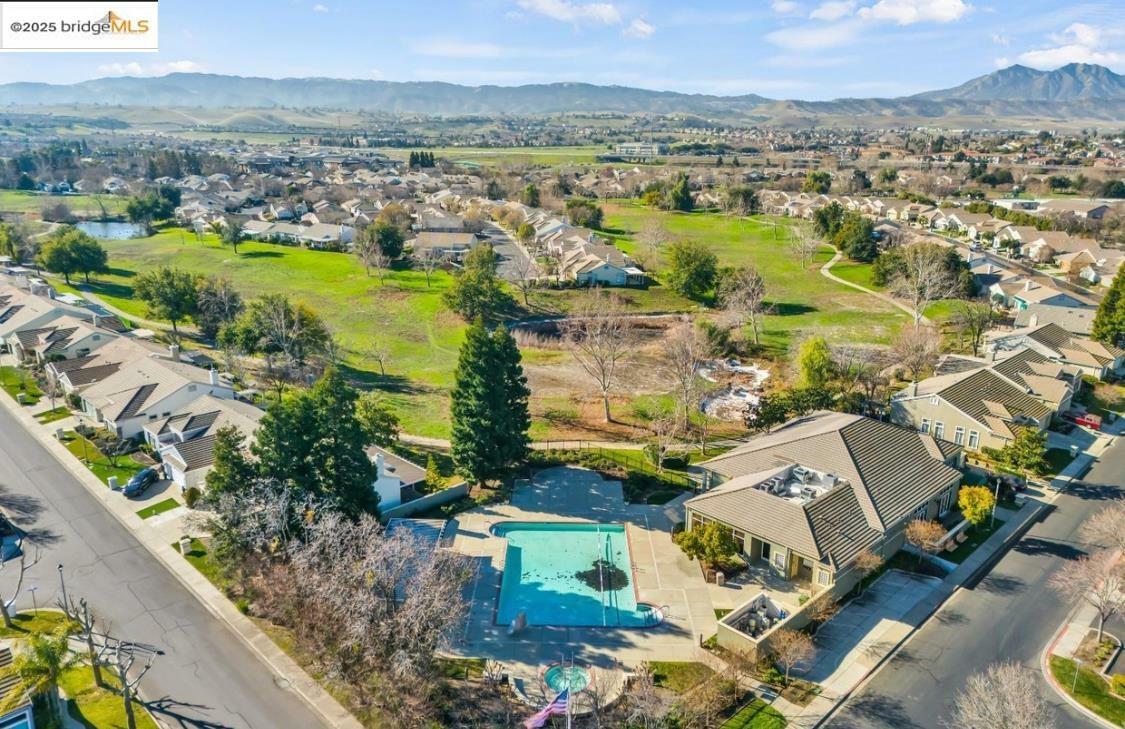 Property Photo: 213 Honeygold Lane CA 94513