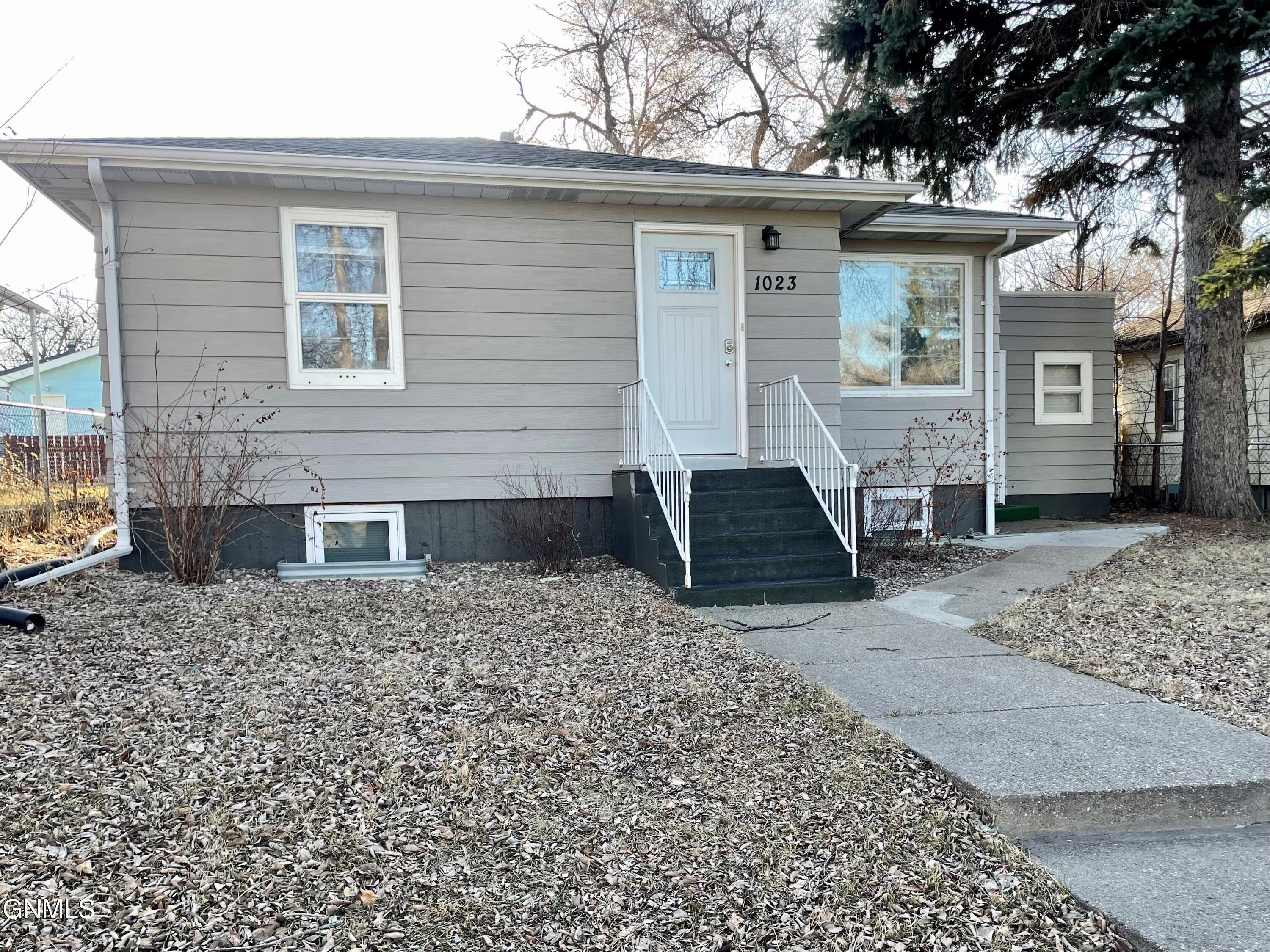 1023 N 7th Street  Bismarck ND 58501 photo