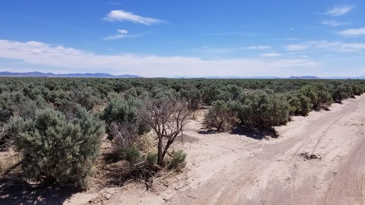 Property Photo: 3570 N 4150 W UT 84714