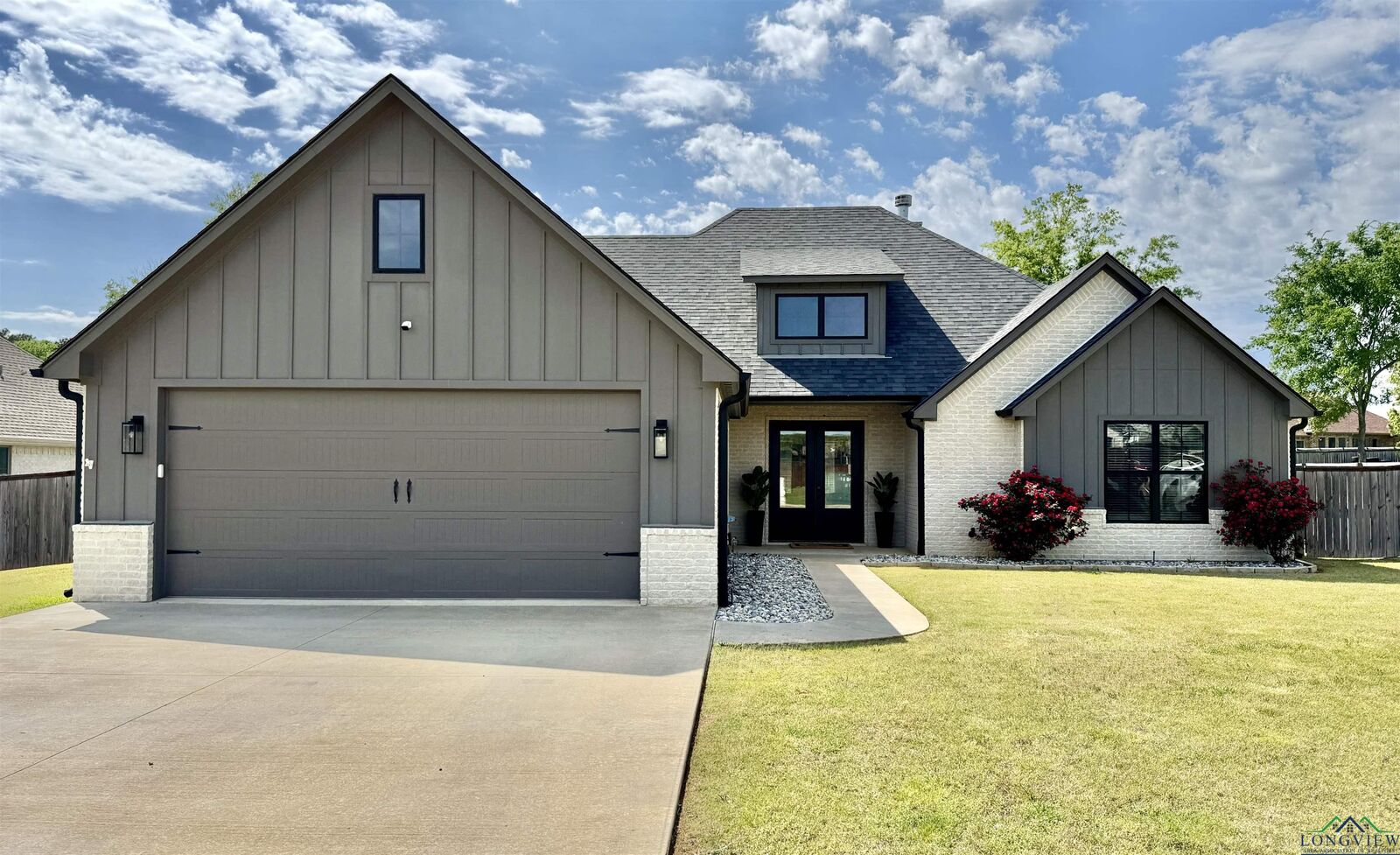 Property Photo: 115 Saddle Brook Cir TX 75650